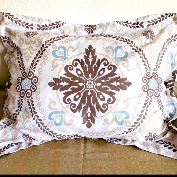 Cynthia Rowley Bedding Cynthia Rowley Pillow Poshmark